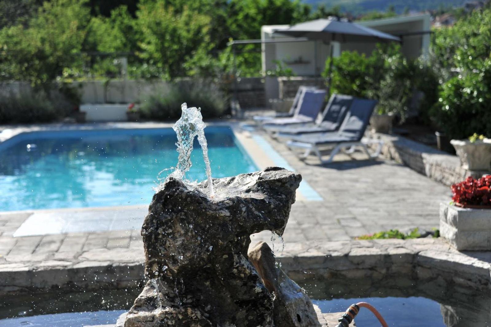 Ferienwohnung Pool House Maslina Mostar Exterior foto
